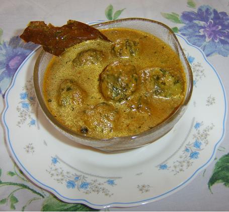 Palak Kofta Curry