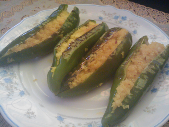 stuffed_green_chillies_in