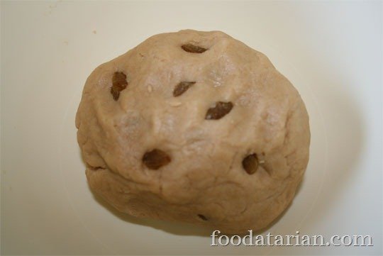 butter_raisin_cookies_dough