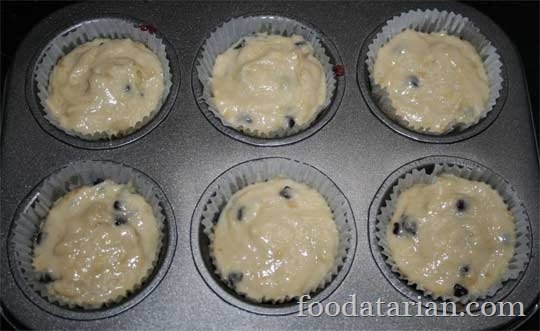 Chocolate Chip Banana Muffin in cups