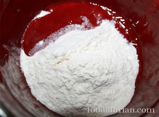Red_Velvet_Cake _add_flour